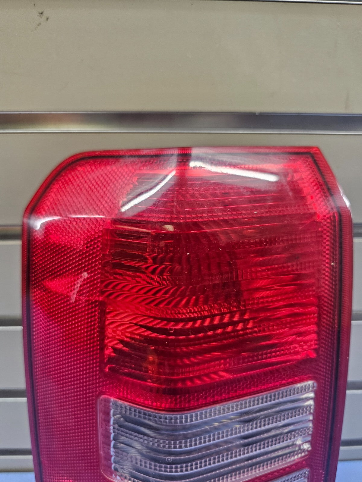 🔥08-17 Jeep Patriot Rear Left Driver Tail Brake Stop Light Lamp Assembly OEM