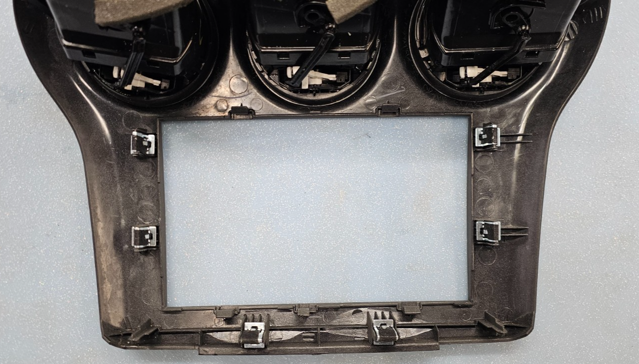 🔥08-10 Saturn Vue Center Dash Radio Stereo Display Bezel Trim Panel DK Gray B31