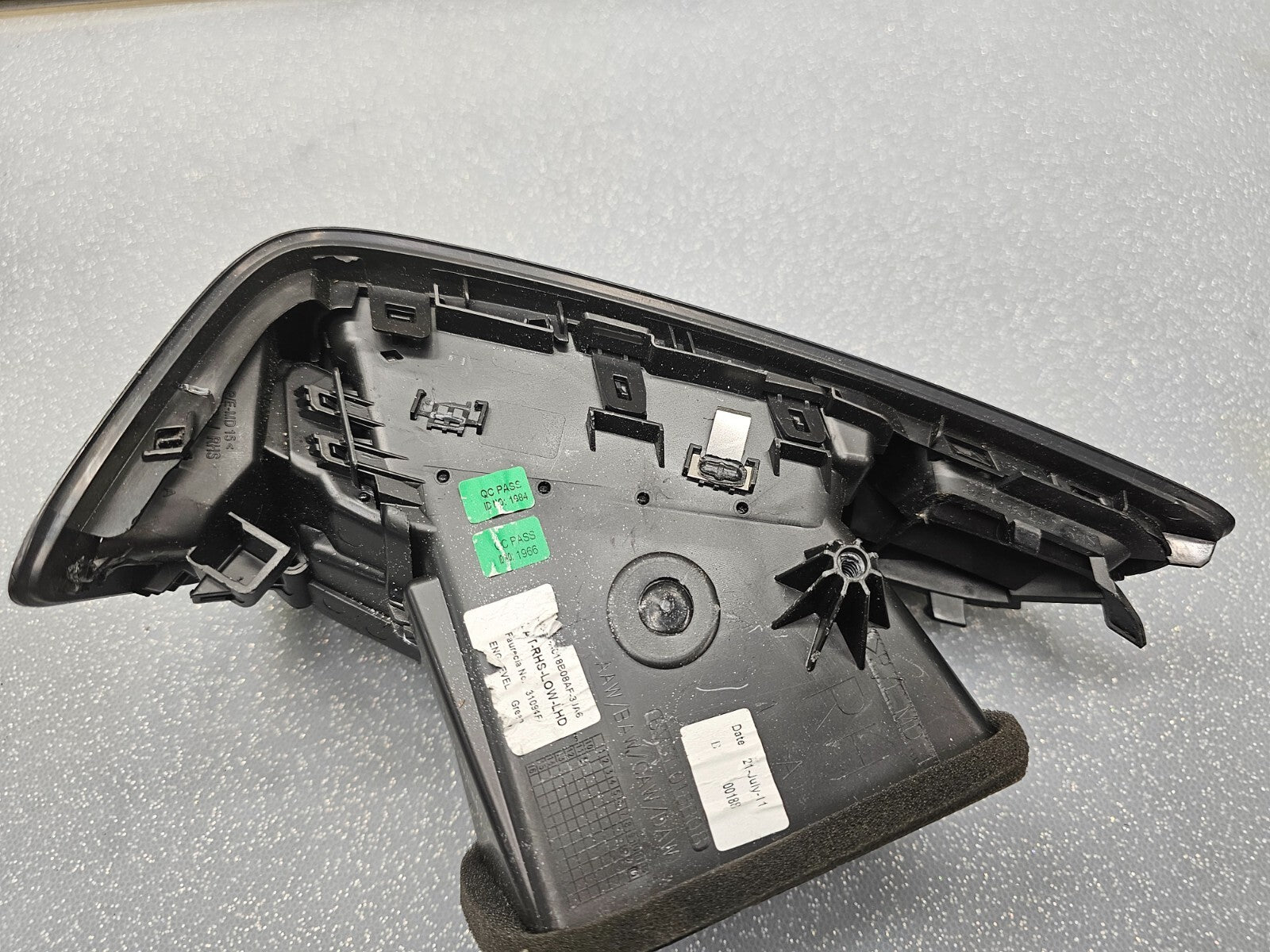 🔥12-14 Ford Focus Dash Passenger Air Vent Filter Conditioner Trim Panel Black