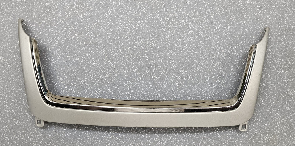 🔥08-12 Chevy MALIBU Center Dash Radio Bezel Panel UPPER Vent Trim SILVER B8