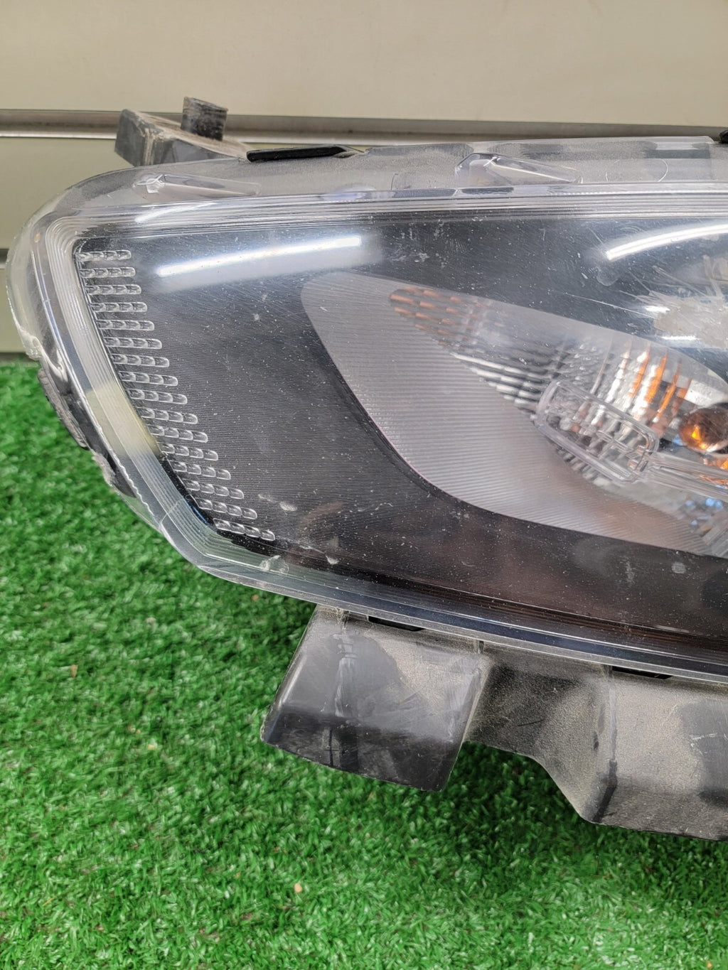 🔥2013- 2016 DODGE DART LEFT DRIVER HALOGEN HEADLIGHT BLACK OEM USED#B