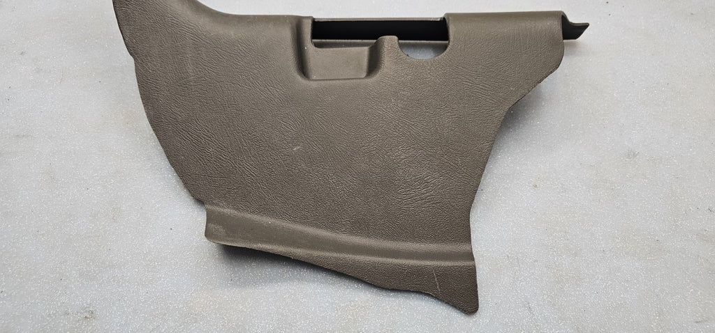🔥99-06 SILVERADO SIERRA LEFT DRIVER KICK LOWER TRIM PANEL HOOD PROP BLACK