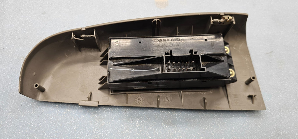 🔥99-02 Silverado SIERRA Front RIGHT Passenger Power Window Switch Lock GARY