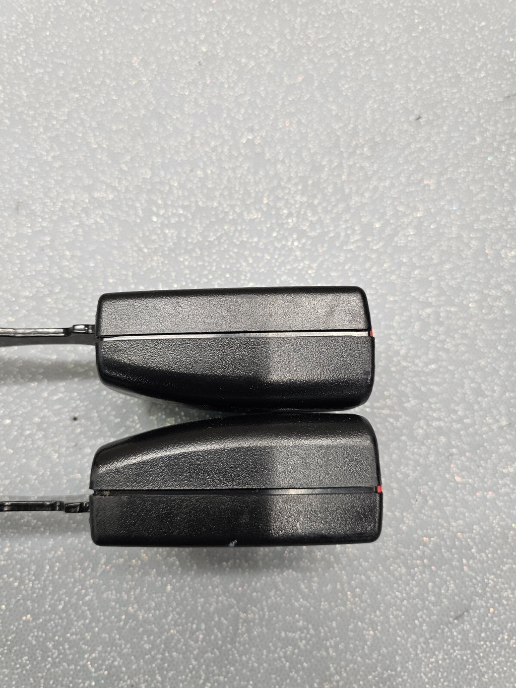 07-13 Chevrolet Silverado Sierra Extended Cab Rear Double Seat Belt buckle Latch