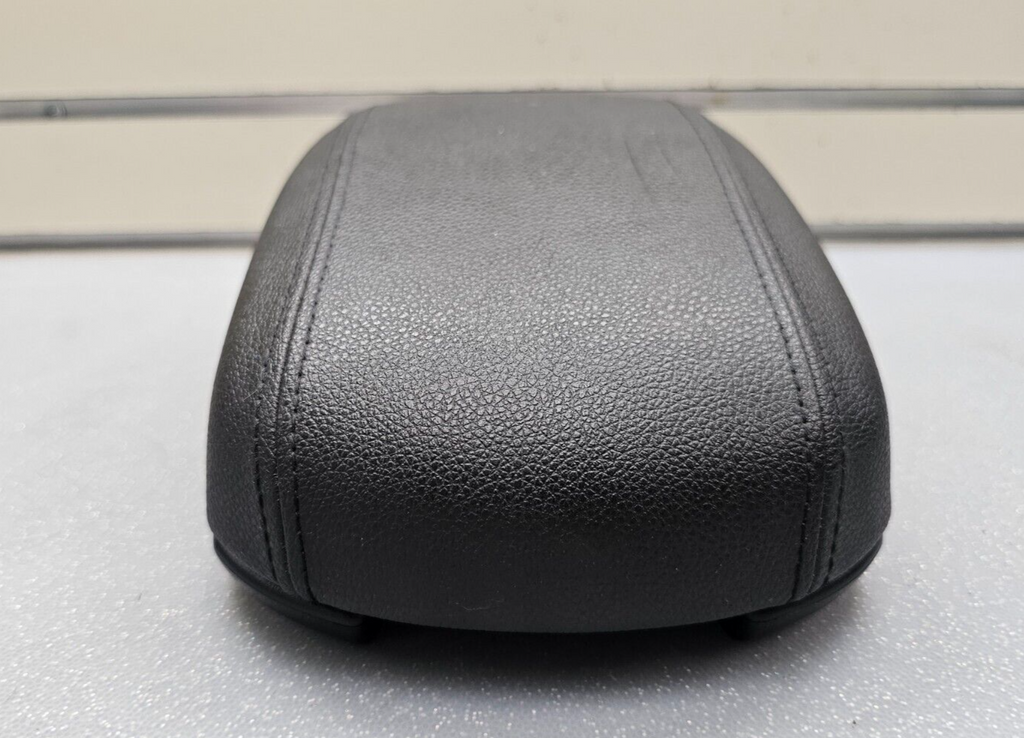 🔥10-16 Cruze Front Center Console Arm Rest Lid Cover Top Pad Assembly Black OEM