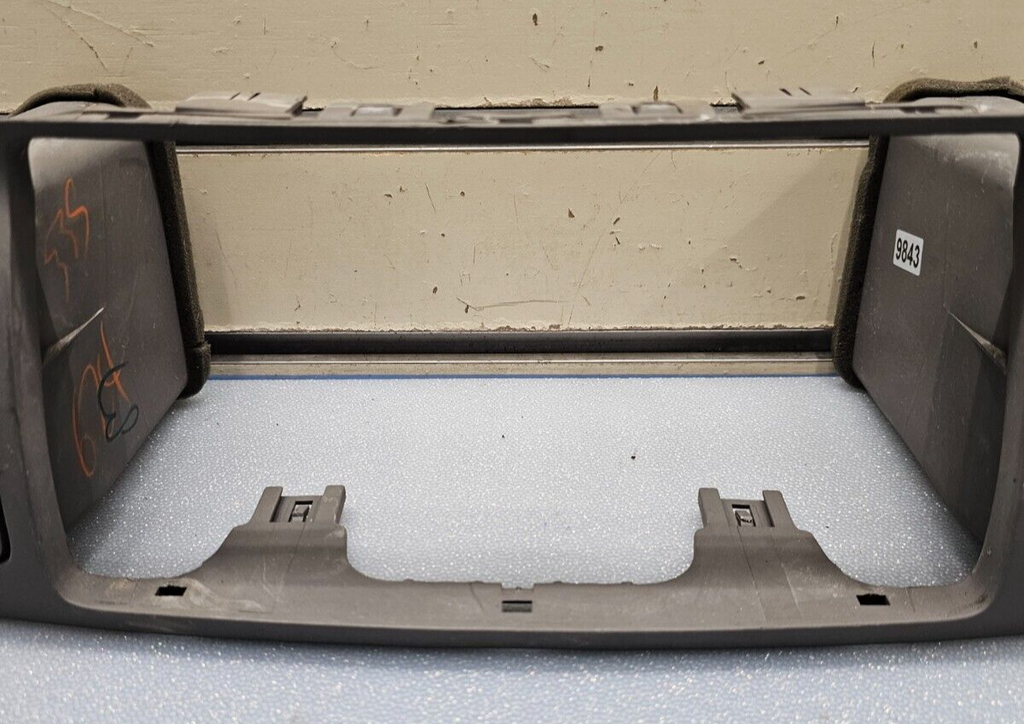 🔥03-08 COROLLA CENTER DASH AM FM RADIO STEREO BEZEL TRIM PANEL OEM DK GRAY B28