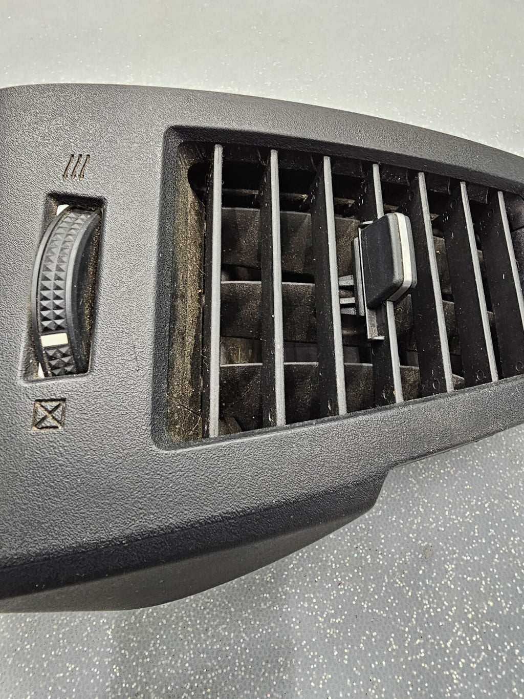🔥03-07 NISSAN MURANO FRONT RIGHT PASSENGER DASH HEAT AIR VENT FILTER TRIM BLACK