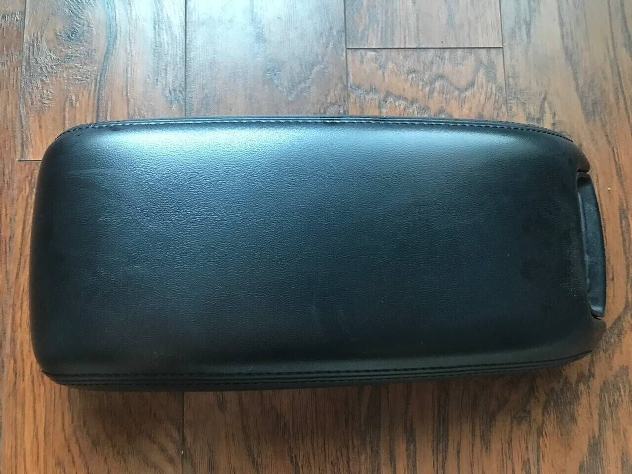 11-20 DODGE JOURNEY CENTER CONSOLE LID COVER TOP ARMREST ARM REST SLIDING BLACK
