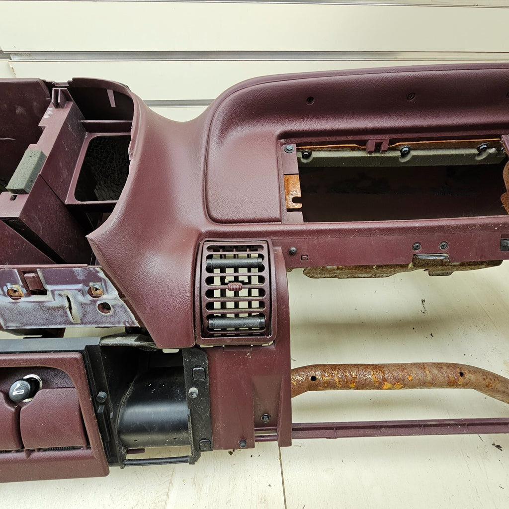 🔥95-99 CHEVY GMC SILVERADO C/K Dashboard DASH CORE Frame Mount DARK RED DB2