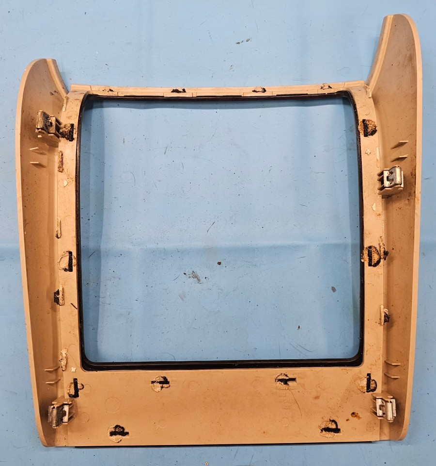 🔥03-06 Escalade Lower Bezel Center Console Cup Holder Panel Cover Assembly Wood