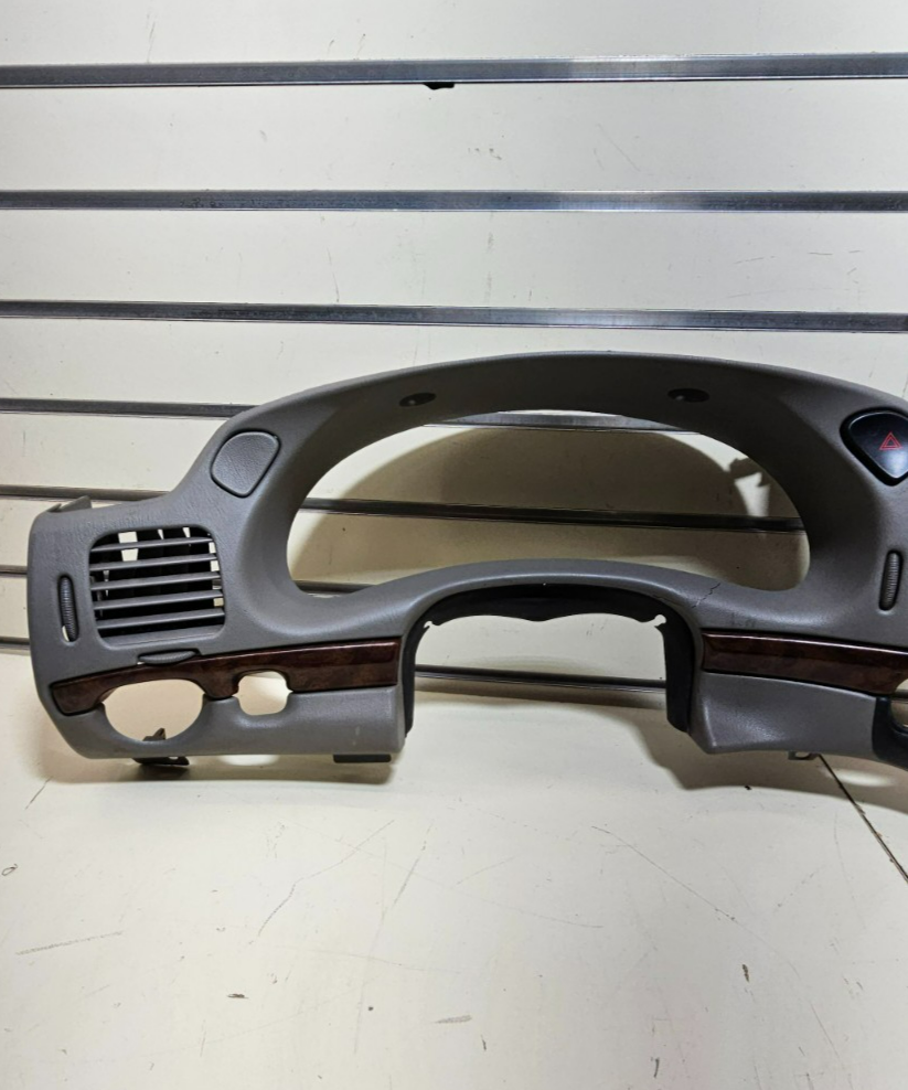 🔥00-05 IMPALA Dash INSTRUMENT Cluster Bezel Radio Speedo Gauge Trim Gray