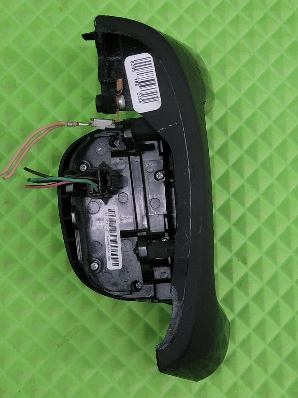 🔥2009 - 2012 Buick Enclave Black Power Steering Wheel switch right SW45