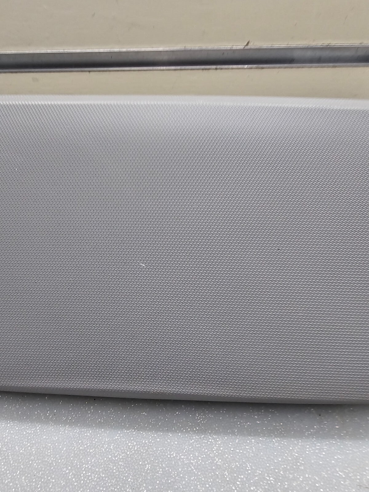 07-10 Chrysler Sebring Center Console Lid Armrest Storage Assembly Top Gray OEM
