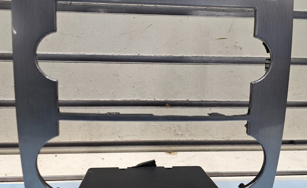 🔥05-07 CHRYSLER 300 CENTER DASH RADIO BEZEL CENTER TRIM PANEL SILVER OEM B16
