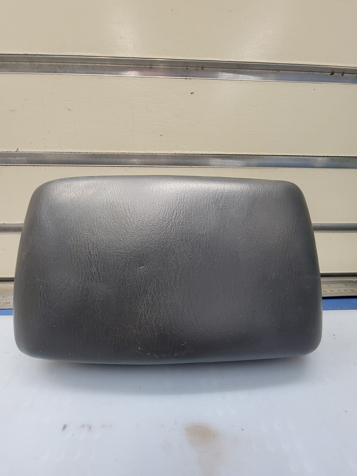 🔥02-06 Toyota CAMRY Solara Center Console Armrest Storage COVER Leather BLACK