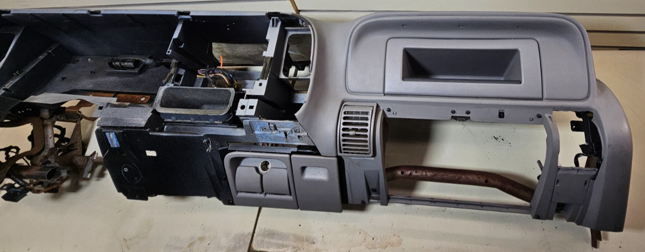 🔥95-99 CHEVY GMC SILVERADO C/K Dashboard DASH CORE Frame Pad Cover GRAY