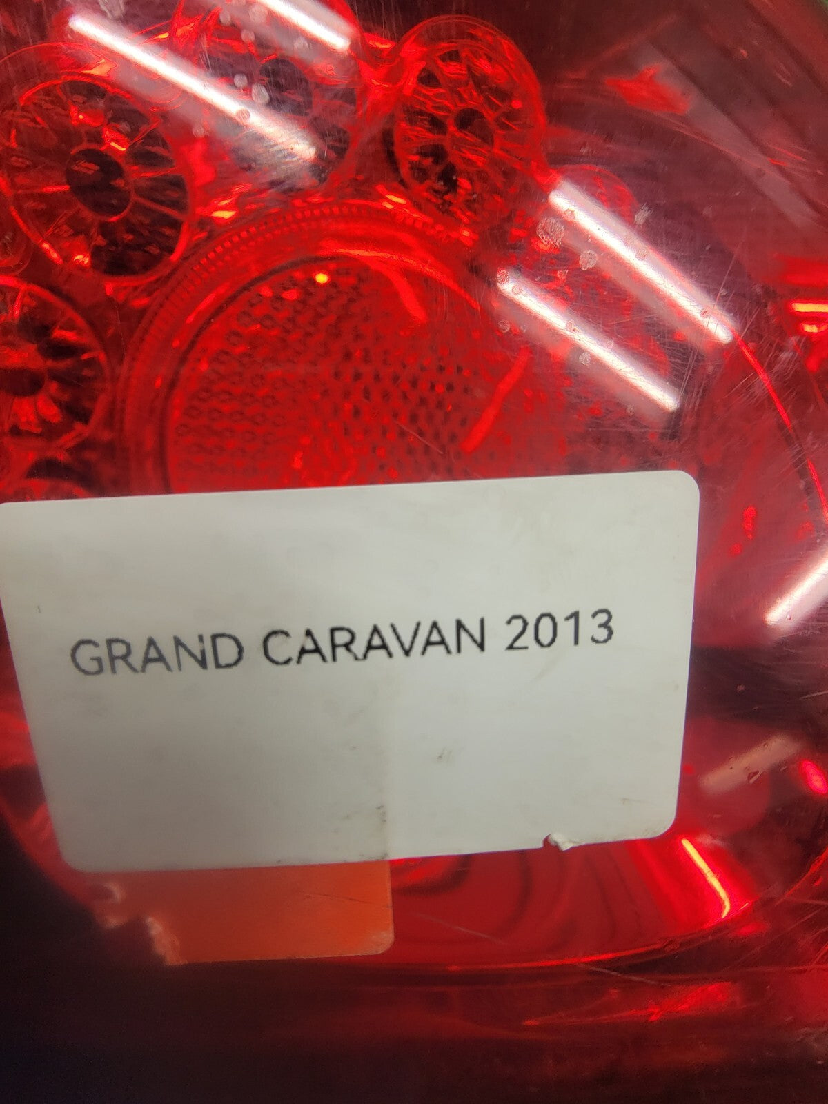 🔥11-20 Dodge Grand Caravan LED Tail Light Lamp Assembly Passenger Side Chrome