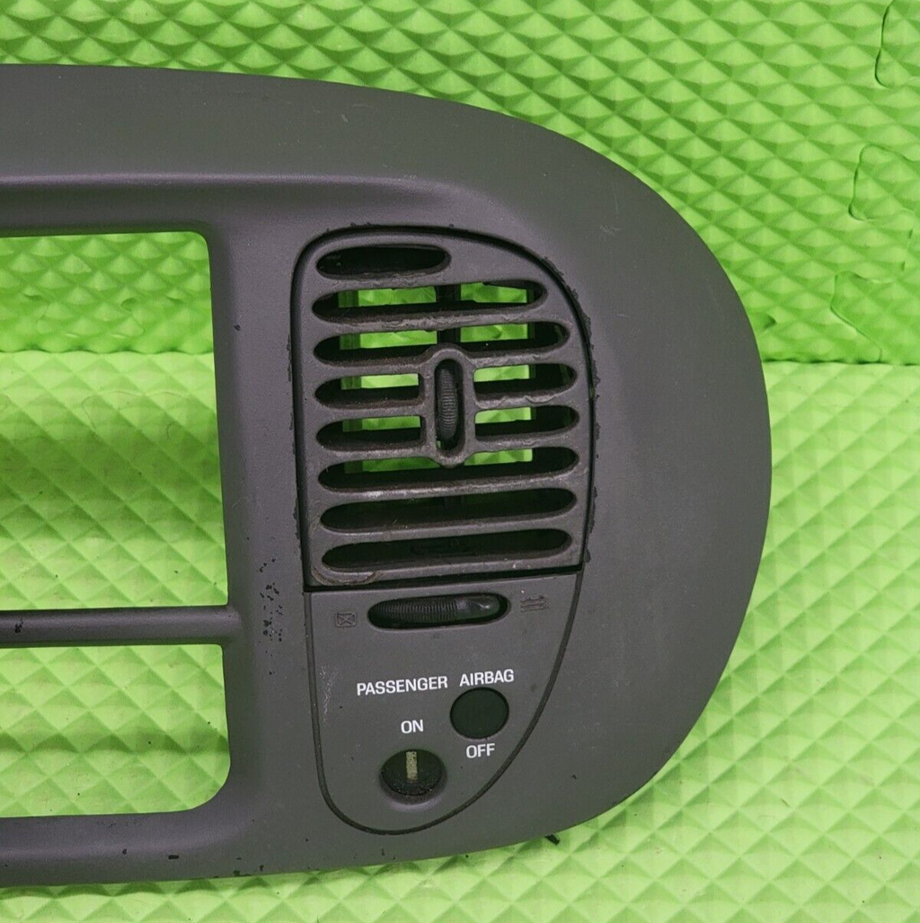 🔥97-03 Ford F150 Center Dash Radio Climate BEZEL Trim Panel🔴AIRBG Line Gray B1