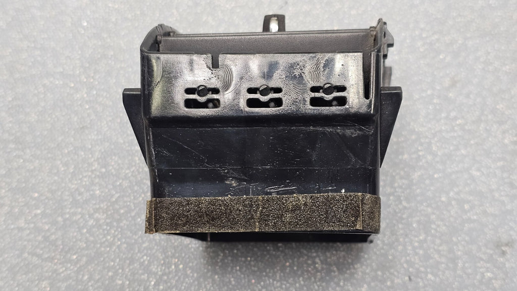 🔥05-10 Chrysler 300 300C Dash Left Driver AC A/C Heater Air Vent Panel BLACK