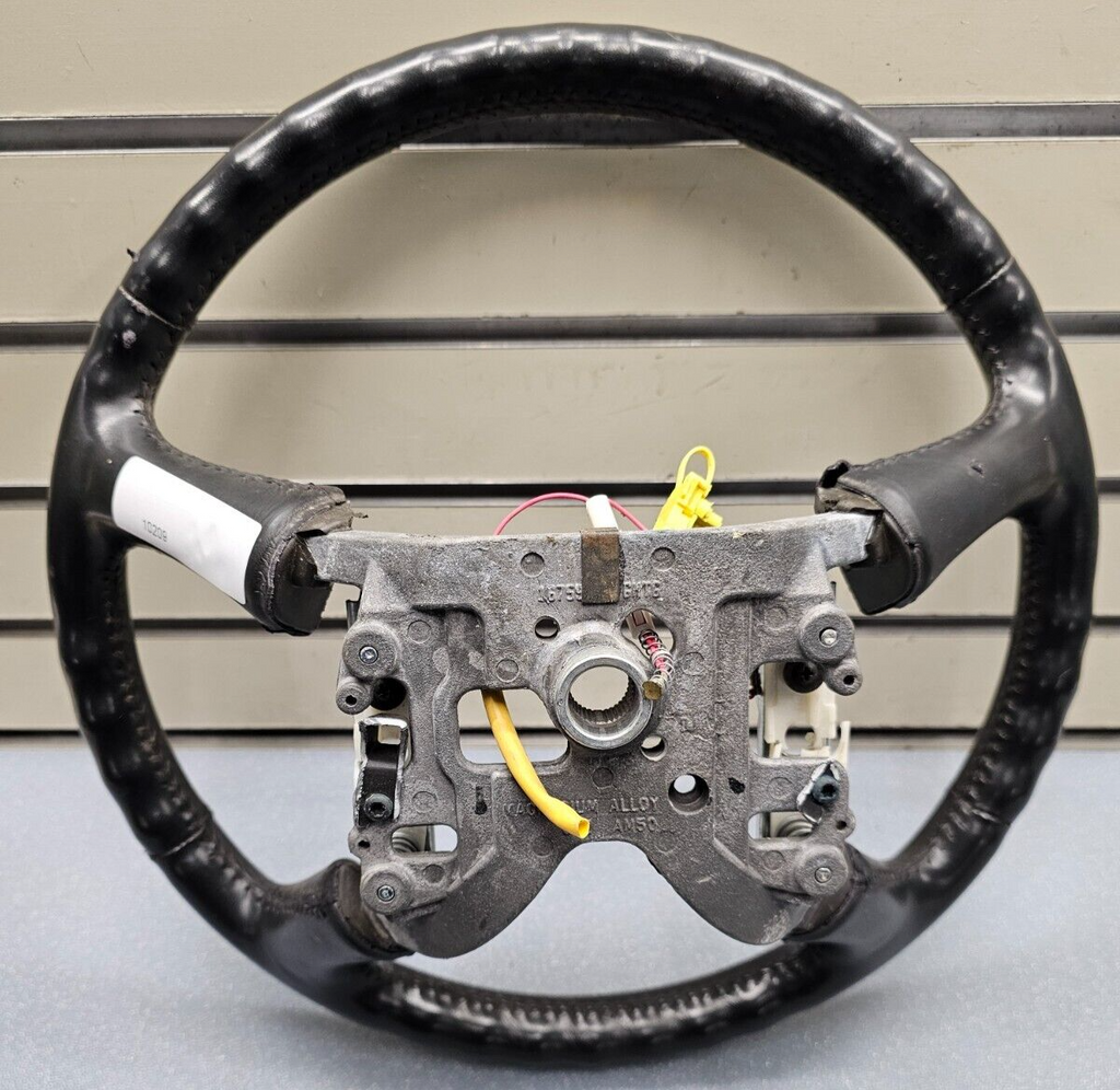 99-02 Chevy Silverado Tahoe Suburban Blazer SONOMA Steering Wheel Leather black