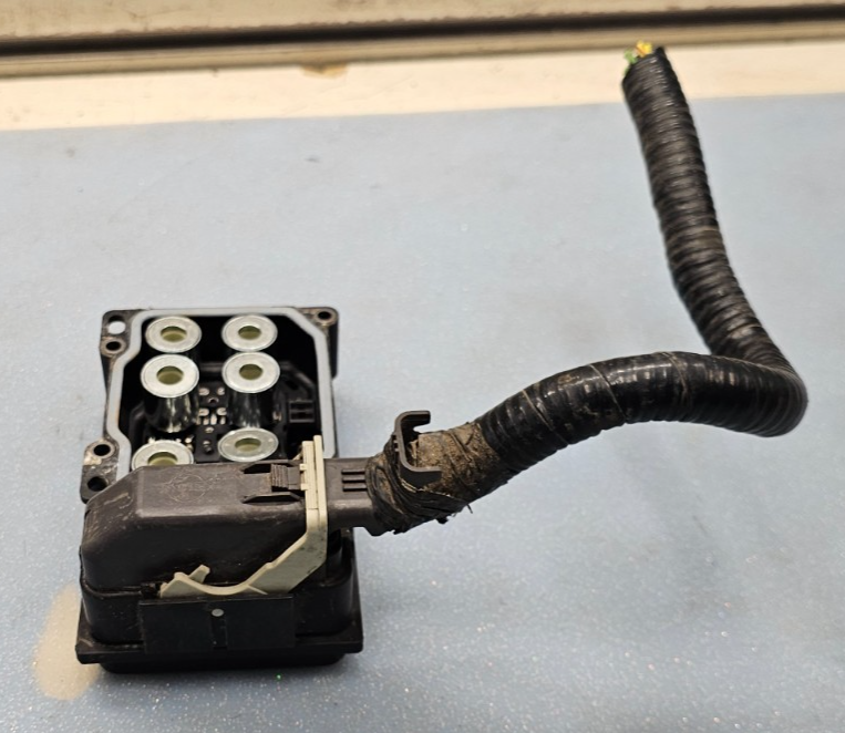 🔥04-06 TOYOTA CAMRY ANTI LOCK ABS BRAKE Pump EBCM Electronic CONTROL MODULE OEM