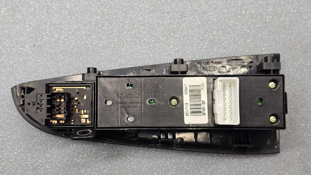 07-10 Hyundai Elantra Power Left Driver Master Main Window Switch Assembly Black