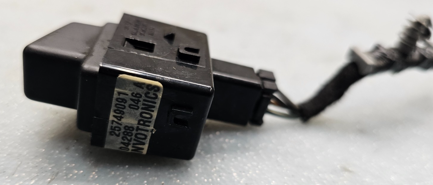 🔥03-07 Cadillac CTS SRX Hazard Emergency Flasher Warning Light Switch OEM BLACK