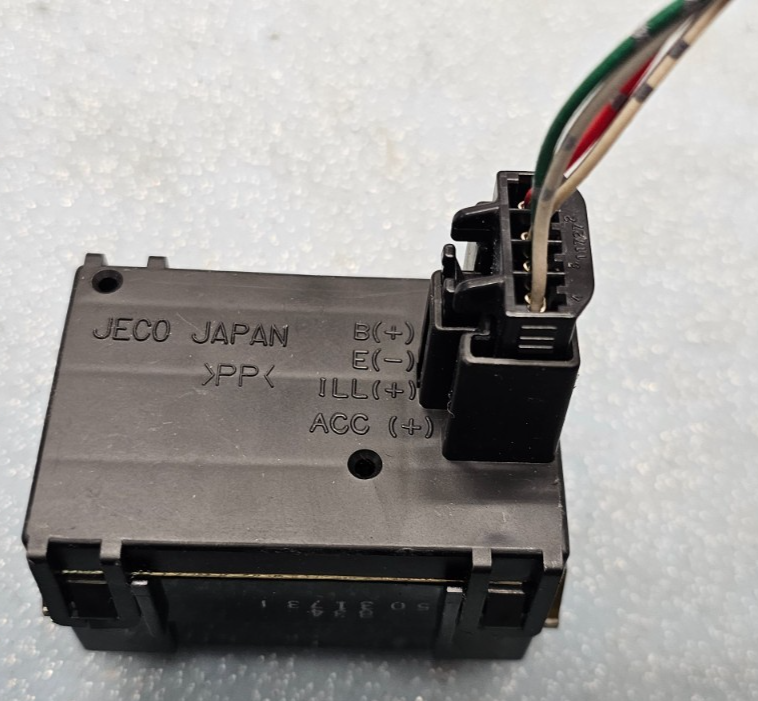 🔥96-02 Toyota 4 Runner Digital Clock Time Display Assembly Black OEM
