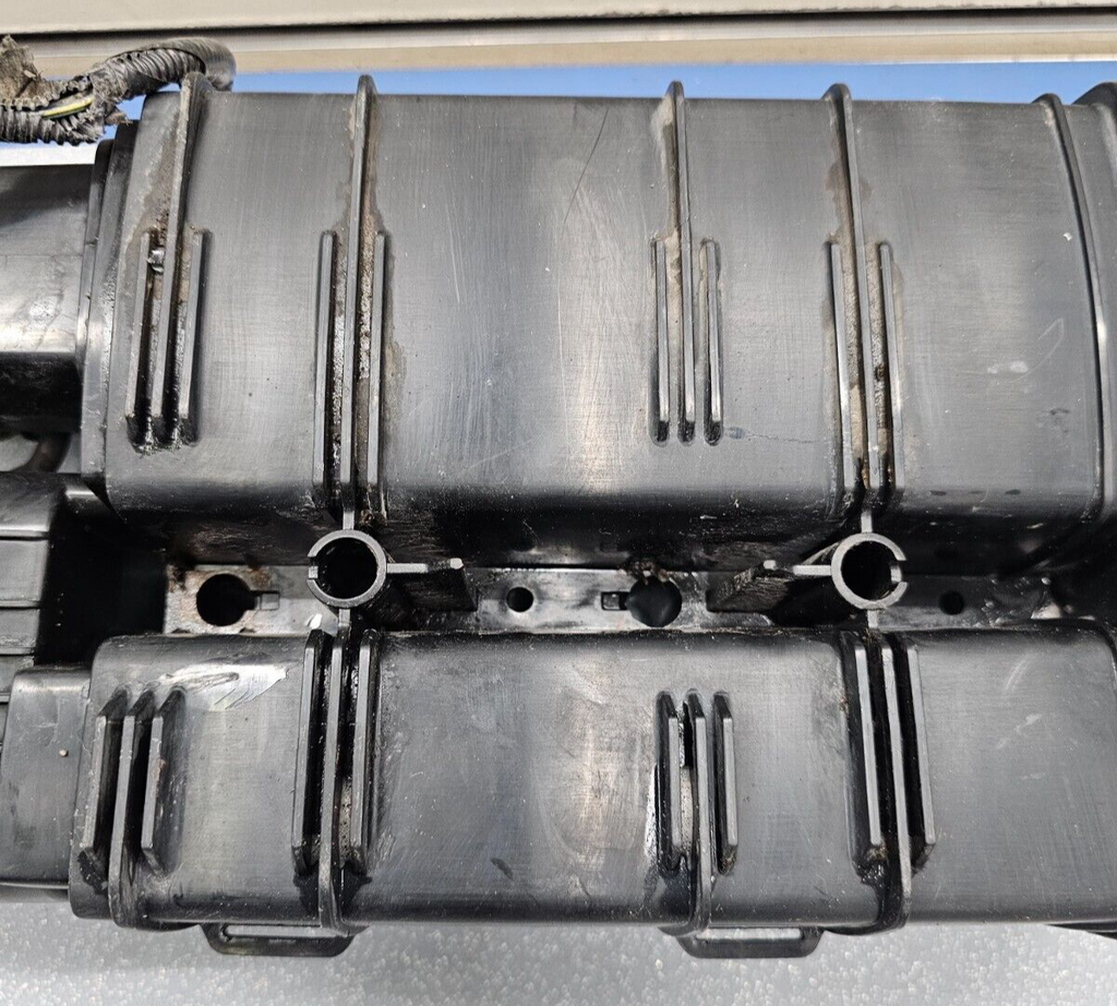 🔥05-06 Honda CR-V Charcoal EVAP Can Fuel Vapor Canister SMOG DEQ Standard Motor