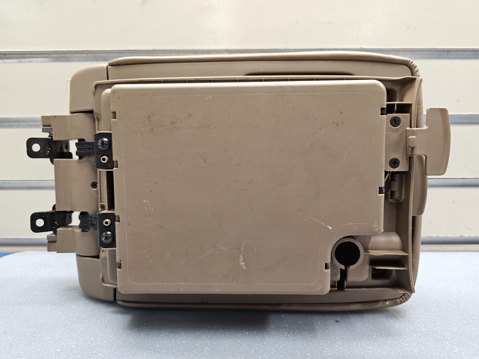 🔥01-06 Acura MDX Leather Center Console Lid Armrest Cover Top Pad Assembly Tan