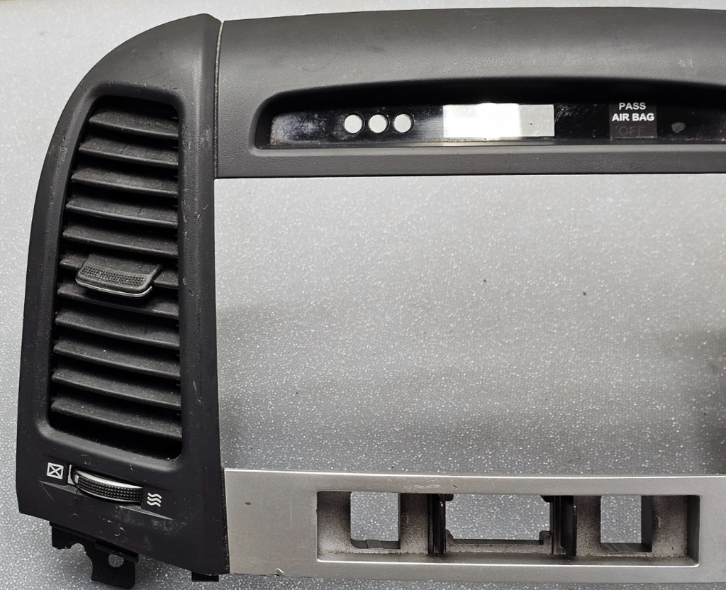 🔥07-12 Santa Fe Dash AM FM Radio Stereo Audio Bezel Climate Panel Black B53