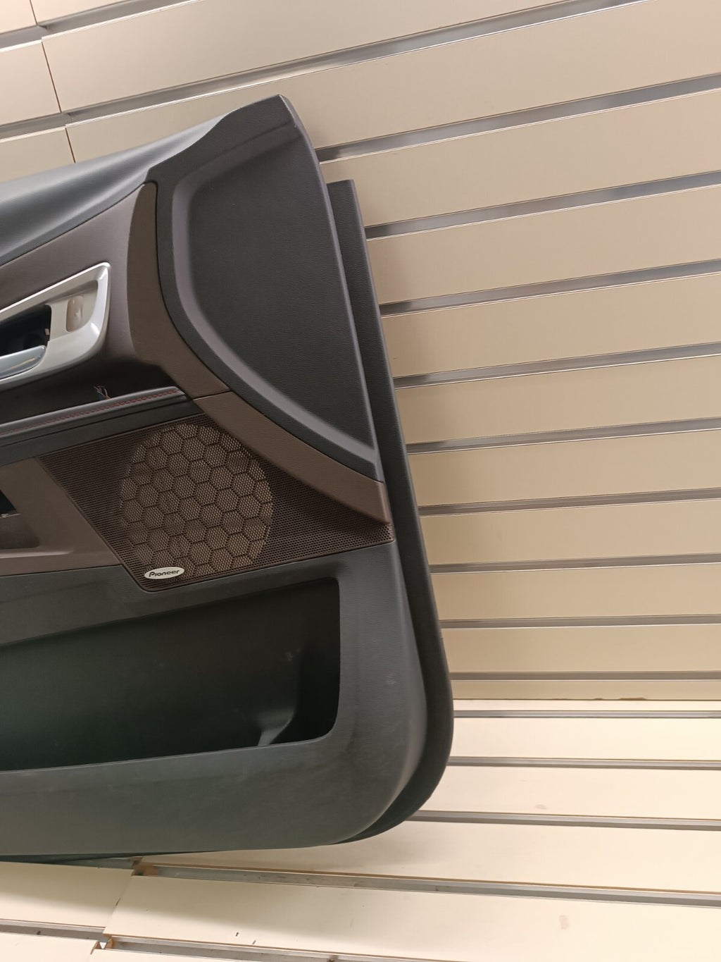🔥2010 - 2016 CHEVROLET EQUINOX DRIVER LEFT H FRONT DOOR PANEL BLACK/TAN