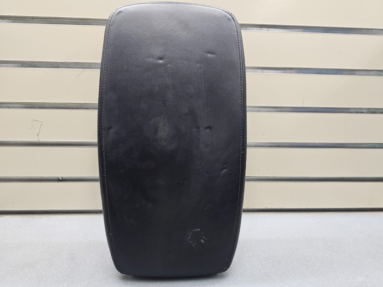 06-11 LEXUS GS350 GS450 CENTER CONSOLE ARMREST COVER LID LEATHER ASSEMBLY BLACK