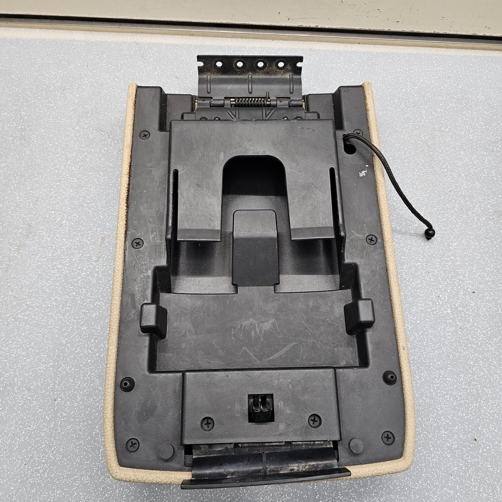 🔥06-09 EXPLORER MOUNTINEER CENTER CONSOLE ARM RESTER LID TOP PAD ASSEMBLY TAN