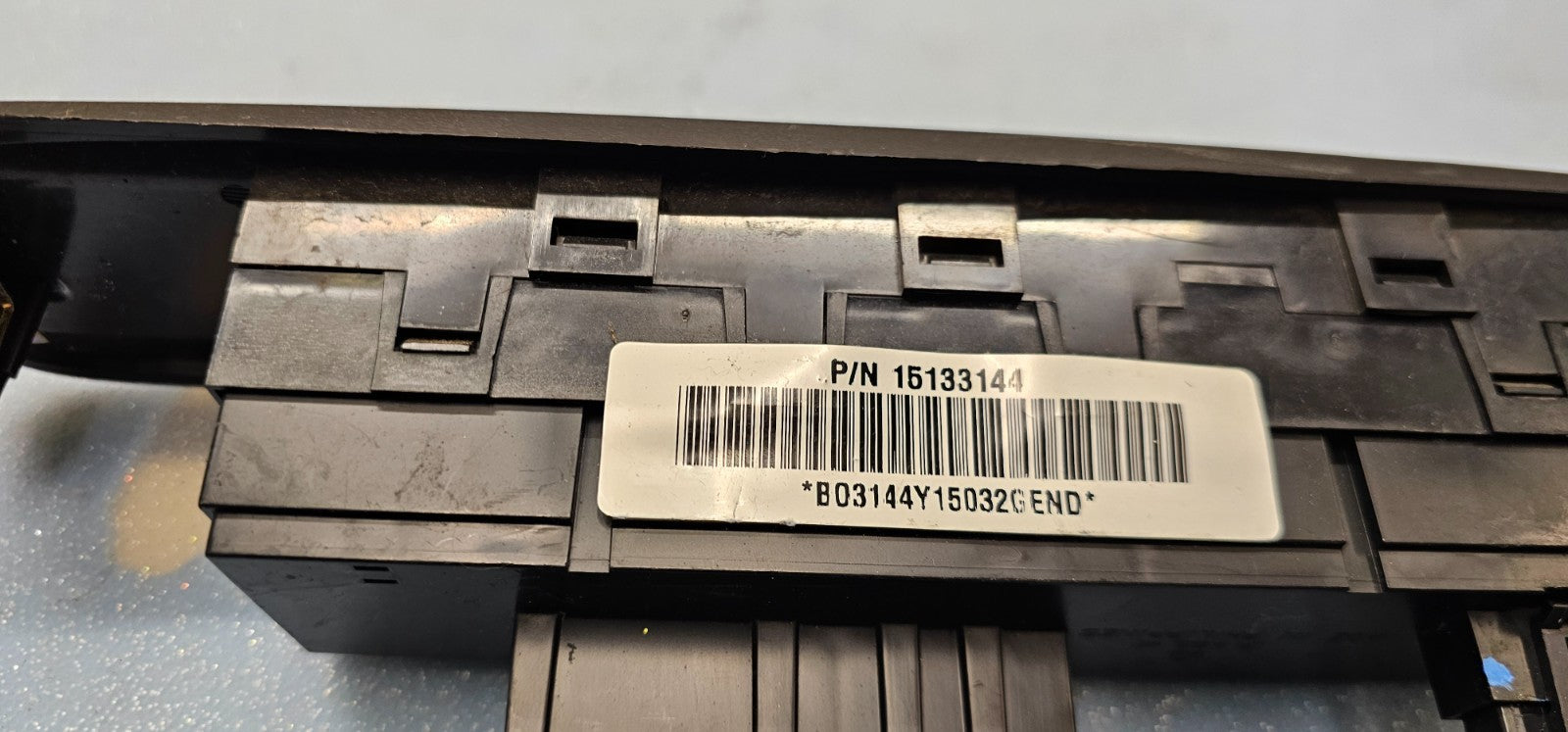 🔥02-05 BUICK RAINER ENVOY PASSENGER SIDE WINDOW SWITCH BLACK