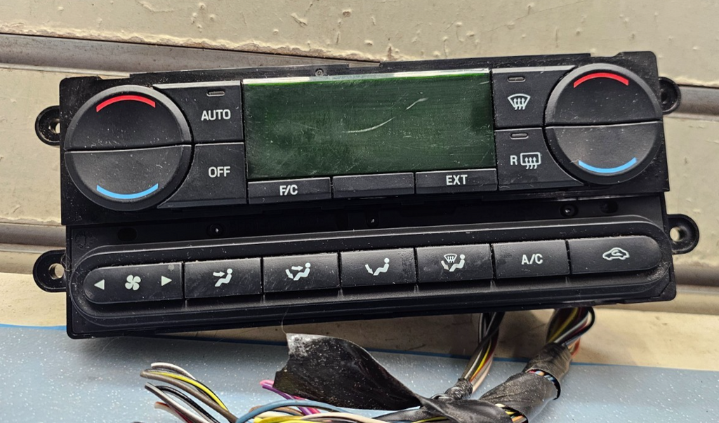 🔥05-07 Freestyle Five Hundred Digital AC A/C Heater Climate Control Temperature