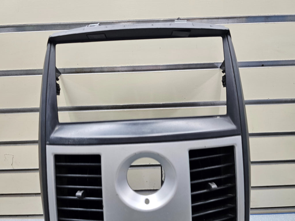 08-10 Grand Caravan Town Country Dash AM FM Radio Stereo Trim Bezel Panel SILVER