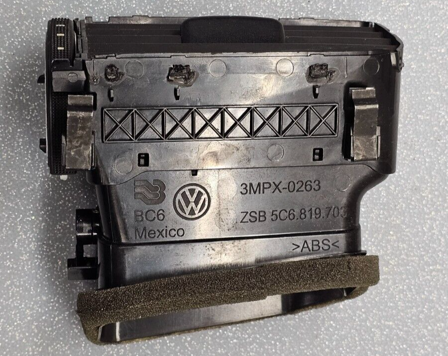 🔥11-18 VW Jetta Left Driver Center Dash AC Air Vent Heater Panel Conditioning
