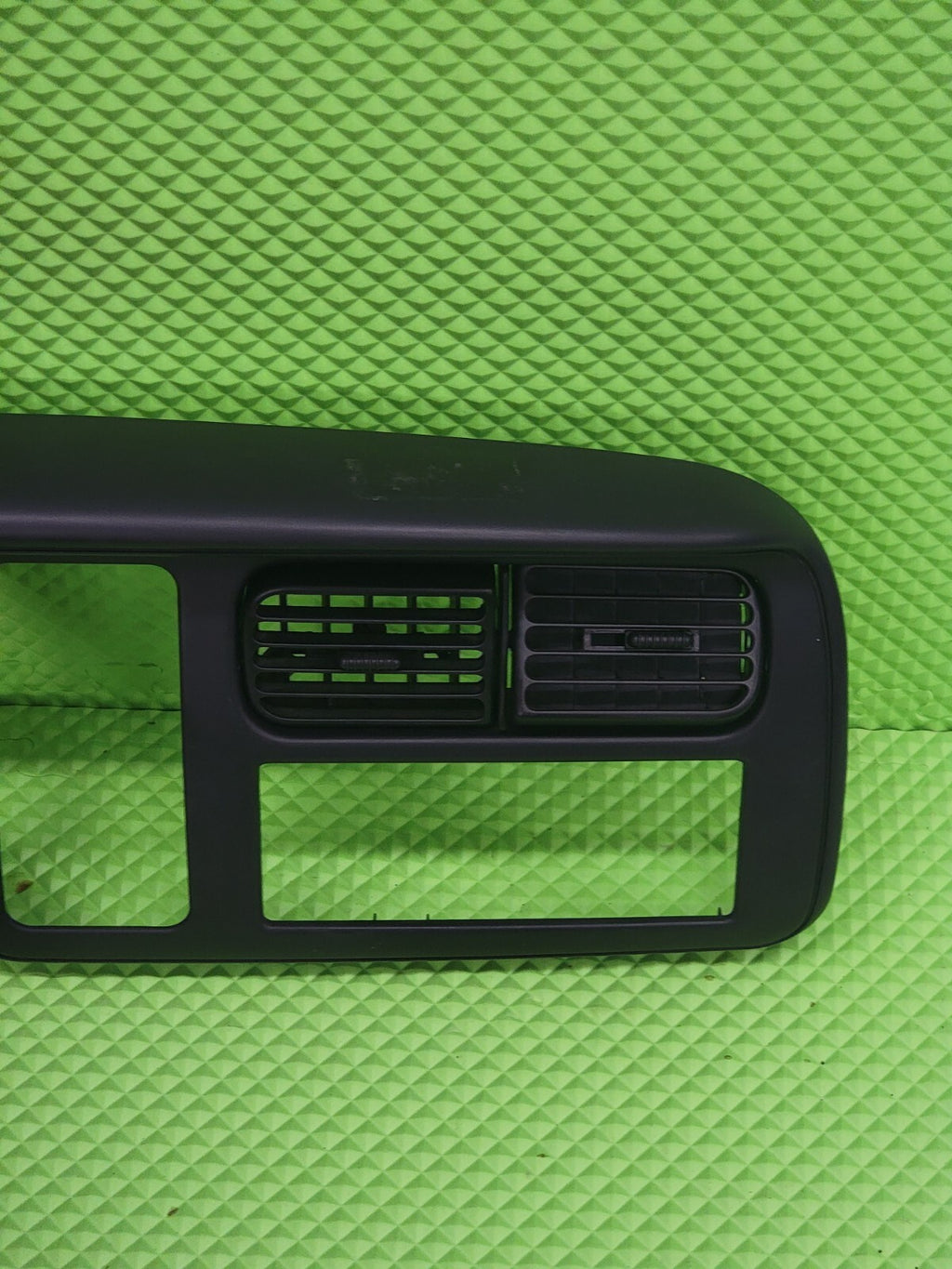 🔥98 - 00 Dodge Dakota & Durango Dash Trim Radio Gauge Cluster Bezel black C30