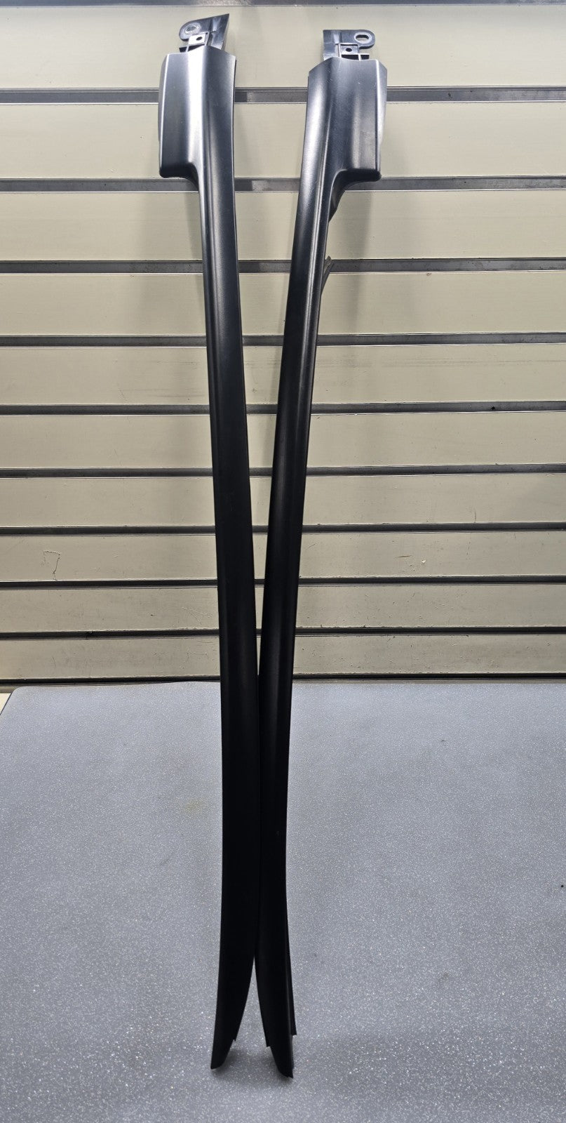 🔥02-06 Honda CR-V Left/Right Windshield Outer A Pillar Trim Moulding Pair OEM