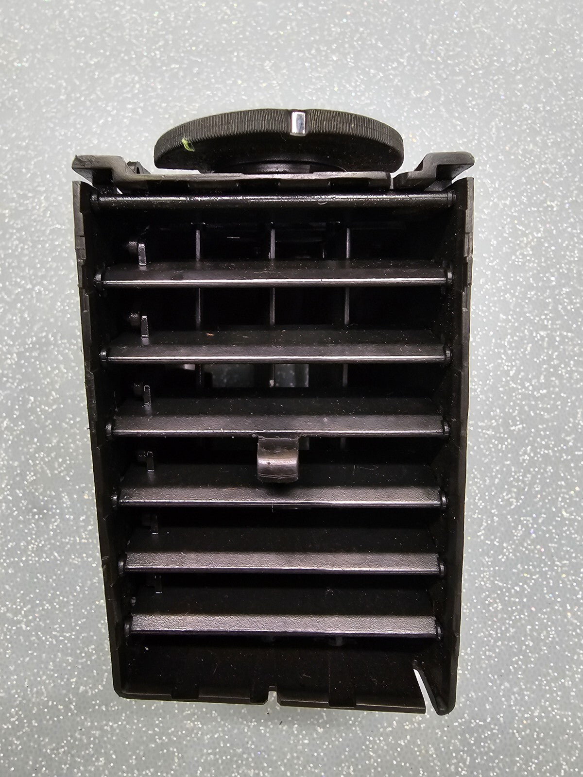 🔥08-10 Chrysler 300 Center A/C Heater Air Vent Filter Outlet Duct Grille Black
