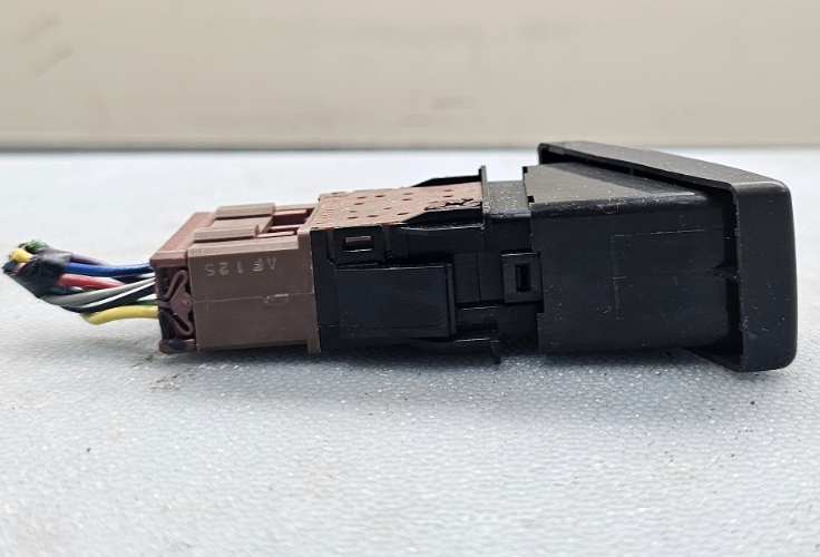 🔥01-05 Civic Center Dash Hazard Switch Warning Light Emergency Flasher Assembly