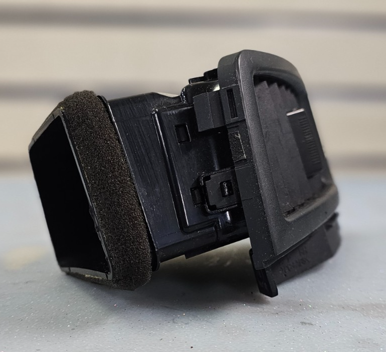 🔥10-13 Kia Soul Dash Center Right Passenger AC A/C HVAC Air Vent Heater Black