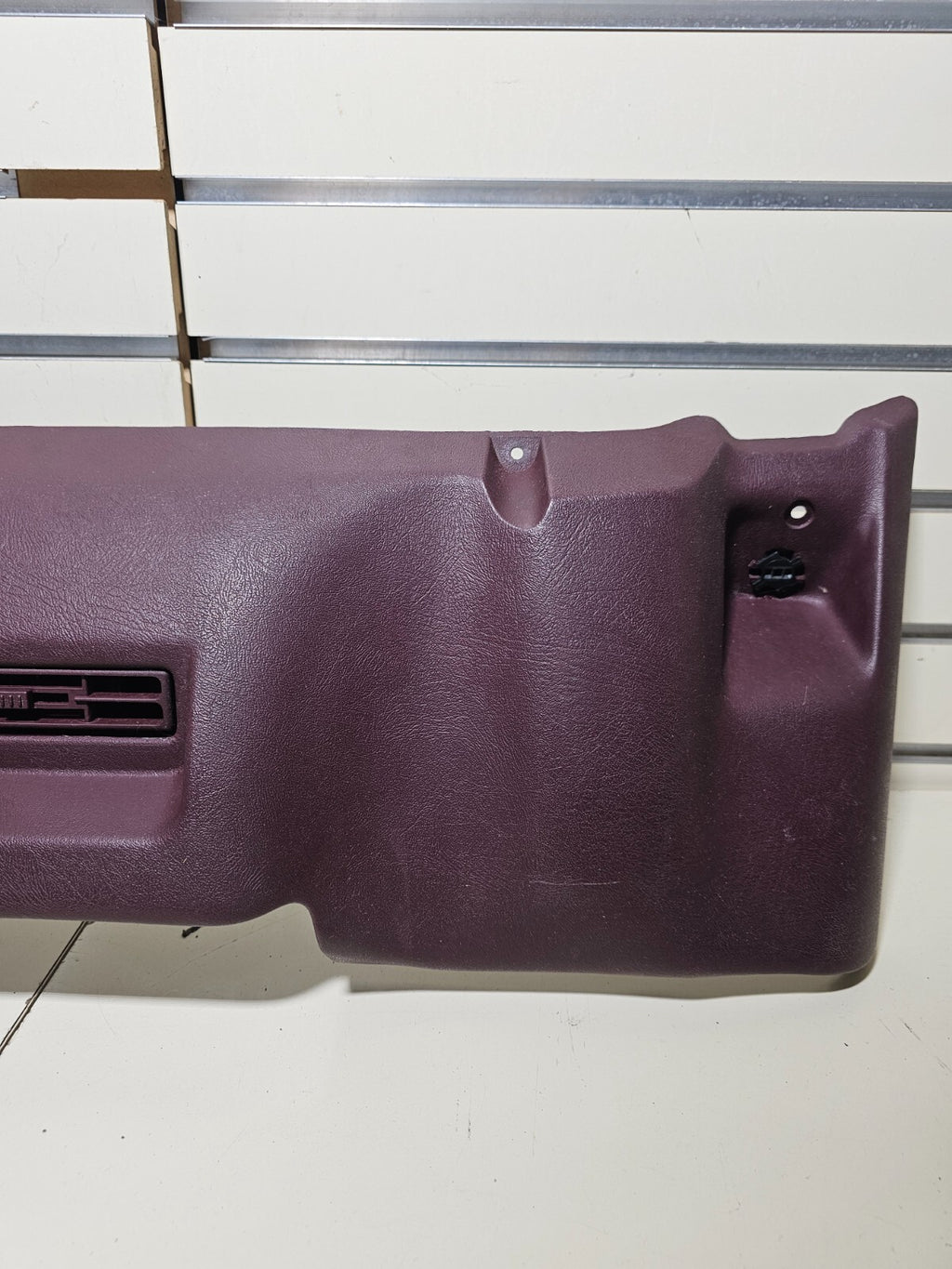 🔥95-99 CHEVY GMC TRUCK CK INSTRUMENT PANEL DASH KNEE BOLSTER PANEL RED OEM