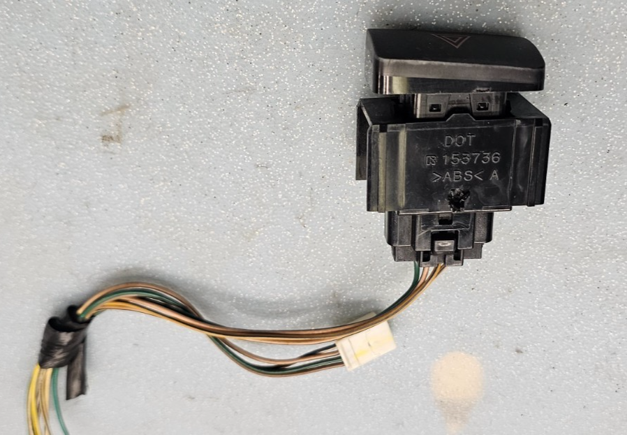 🔥03-08 Toyota Corolla Emergency Hazard Fog Light Switch Assembly Black