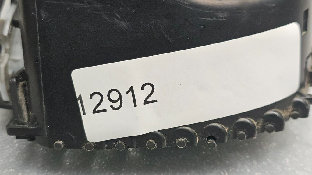 07-13 Silverado SIERRA Dash A/C Heater AIR VENT Front LEFT Driver BLACK VT34