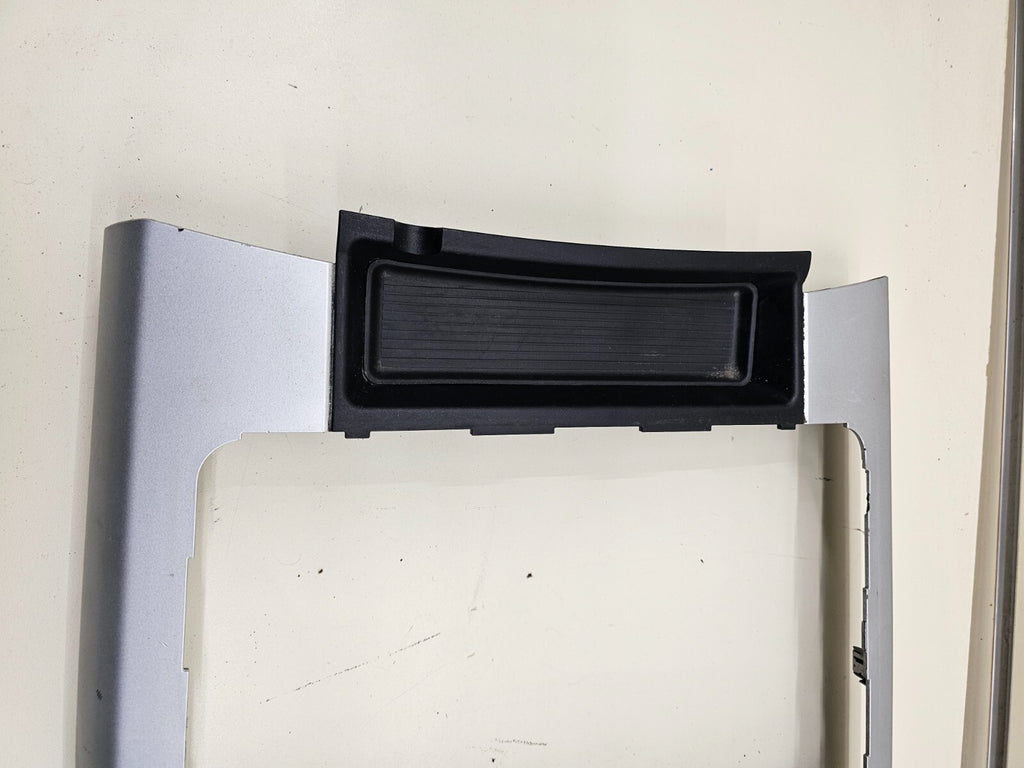 🔥09-12 Dodge RAM 1500 Big Horn Center Console Shifter Trim Cover Bezel Silver