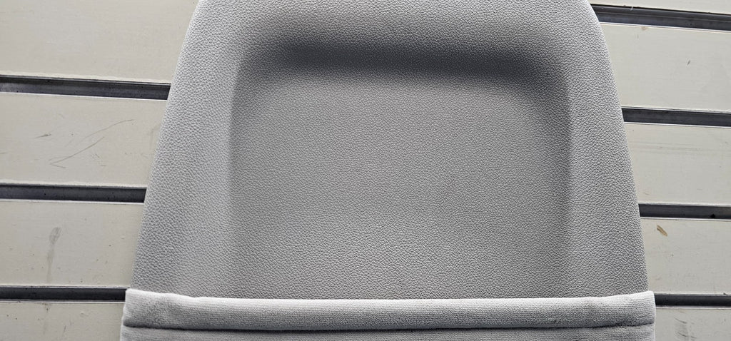 🔥07-13 Yukon Tahoe Suburban Front Right Passenger Seat Back Panel Cover GRAY