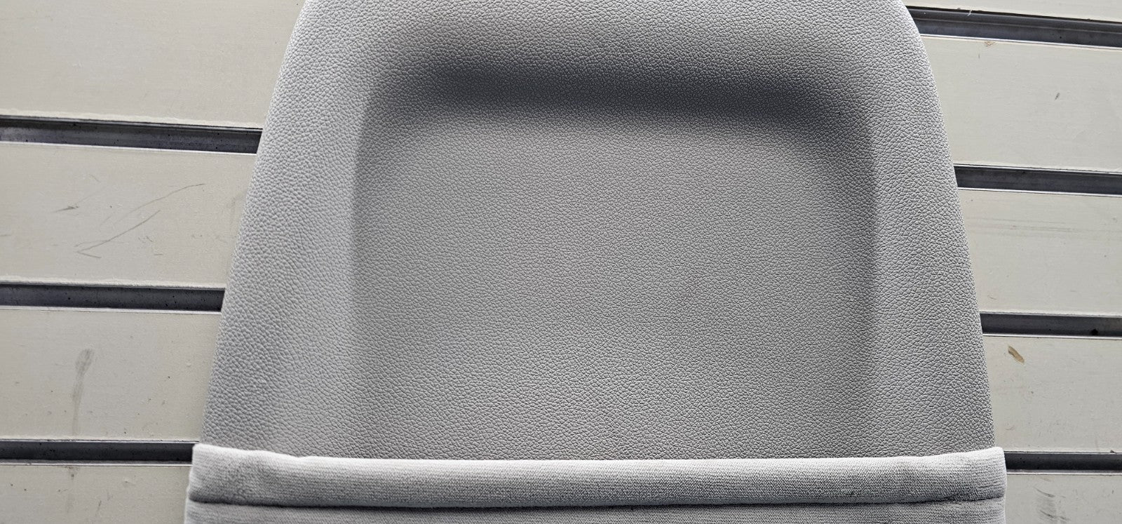 🔥07-13 Yukon Tahoe Suburban Front Right Passenger Seat Back Panel Cover GRAY