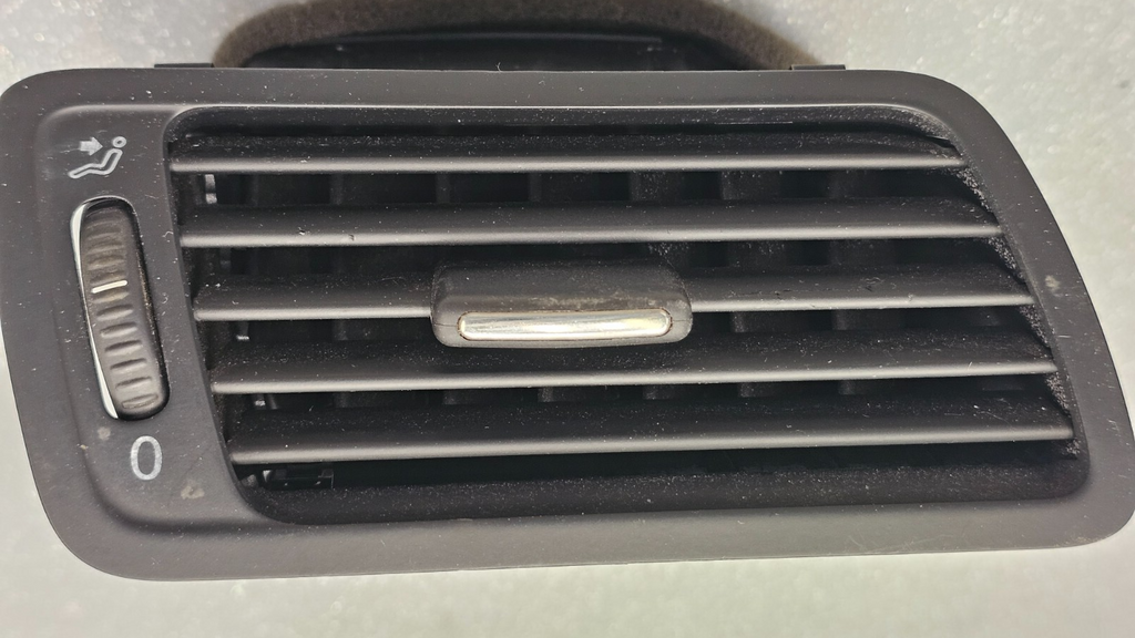 🔥08-12 VW Volkswagen Passat Dash Air Vent Right Passenger AC A/C Heater Black